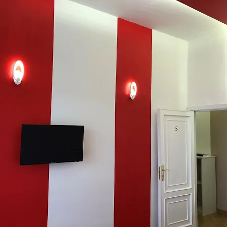 Bed & Breakfast Maison Arena Bovio