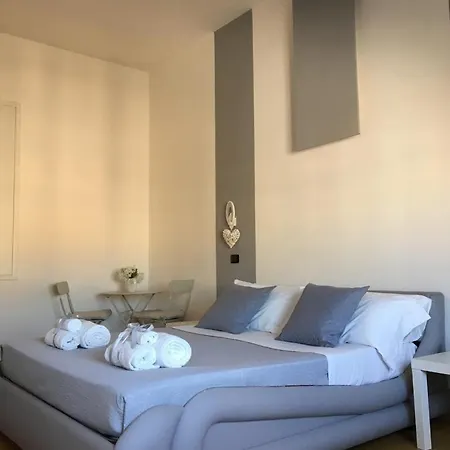 Bed & Breakfast Maison Arena Bovio 4*